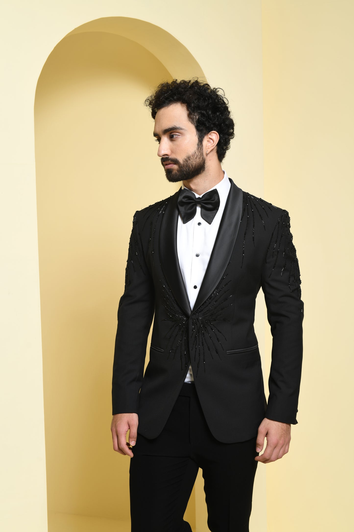Modern Fit Tuxedo with Shawl Collar and fine details
